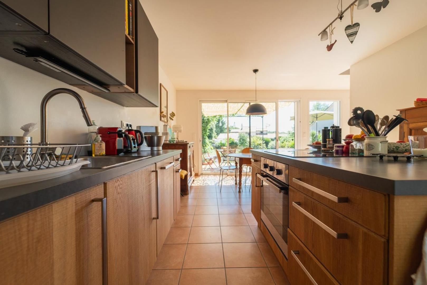 Holiday home La Maison Chateau D'eau : Piscine Pour 6/8 Pers Saint-Benoit (Vienne)