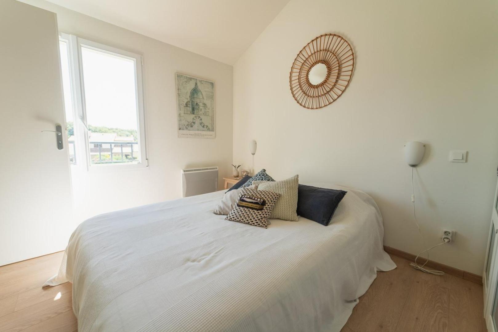 Holiday home La Maison Chateau D'eau : Piscine Pour 6/8 Pers Saint-Benoit (Vienne)